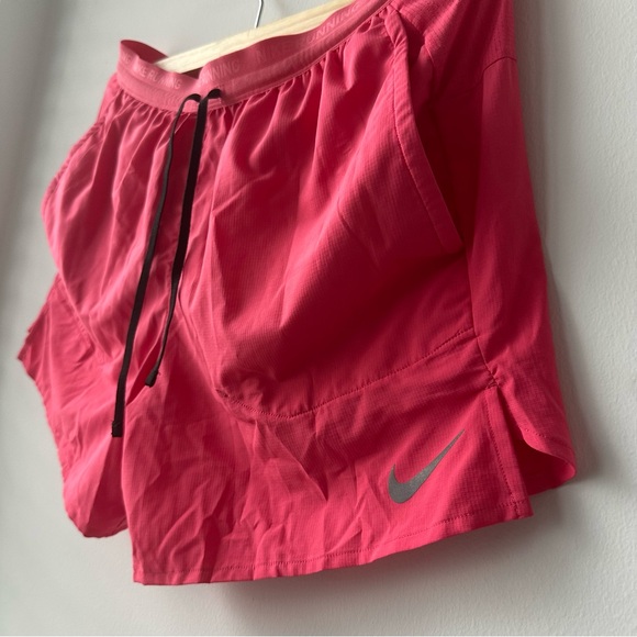 Nike Medium Dri-FIT Men’s Pink Athletic Running Shorts DM4755-629 Pockets Lined - Picture 5 of 10